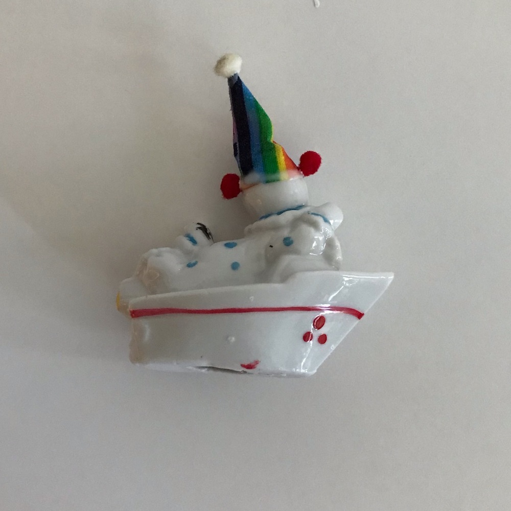 Vintage Clown Ceramic Figurine - Picture 3 of 4